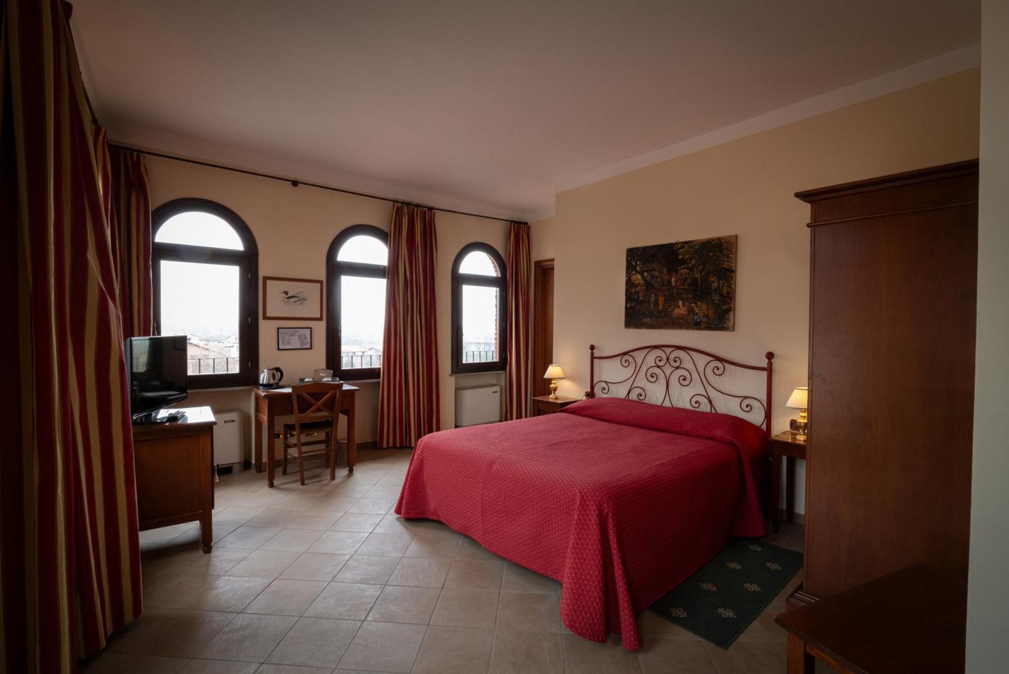 Villa Soleil Colleretto Giacosa Exterior photo
